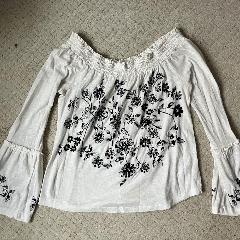 Free People Off Shoulder Embroidered Top Large NWT White Black Boho Peasant Blou